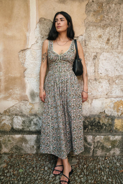 The Alessandra Dress Petites | Fern Flanders Poppy