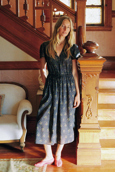 The Simple Dawn Dress | Noir Strawberry