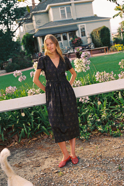 The Simple Dawn Dress Petites | Noir Strawberry