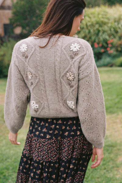 The Clover Cardigan | Hazelnut