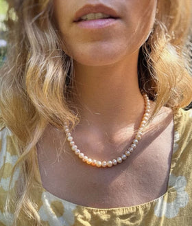 Pearl Necklace |Iridescent